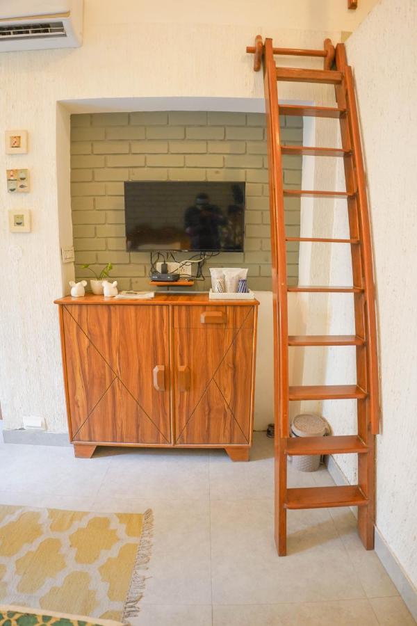 The Bougainvillea Bed & Breakfast อัมริตสา ภายนอก รูปภาพ