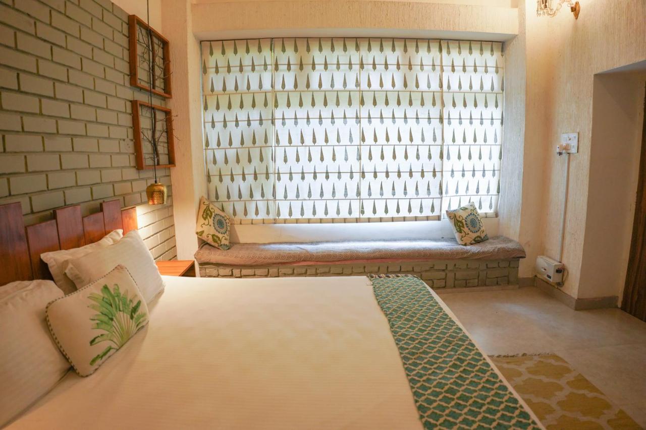 The Bougainvillea Bed & Breakfast อัมริตสา ภายนอก รูปภาพ