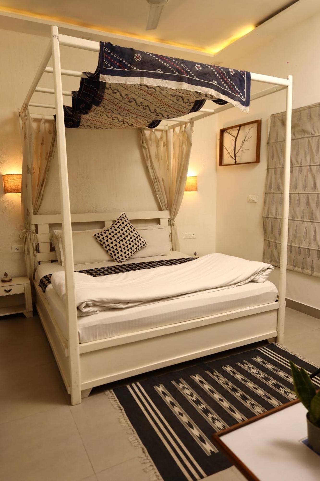 The Bougainvillea Bed & Breakfast อัมริตสา ภายนอก รูปภาพ