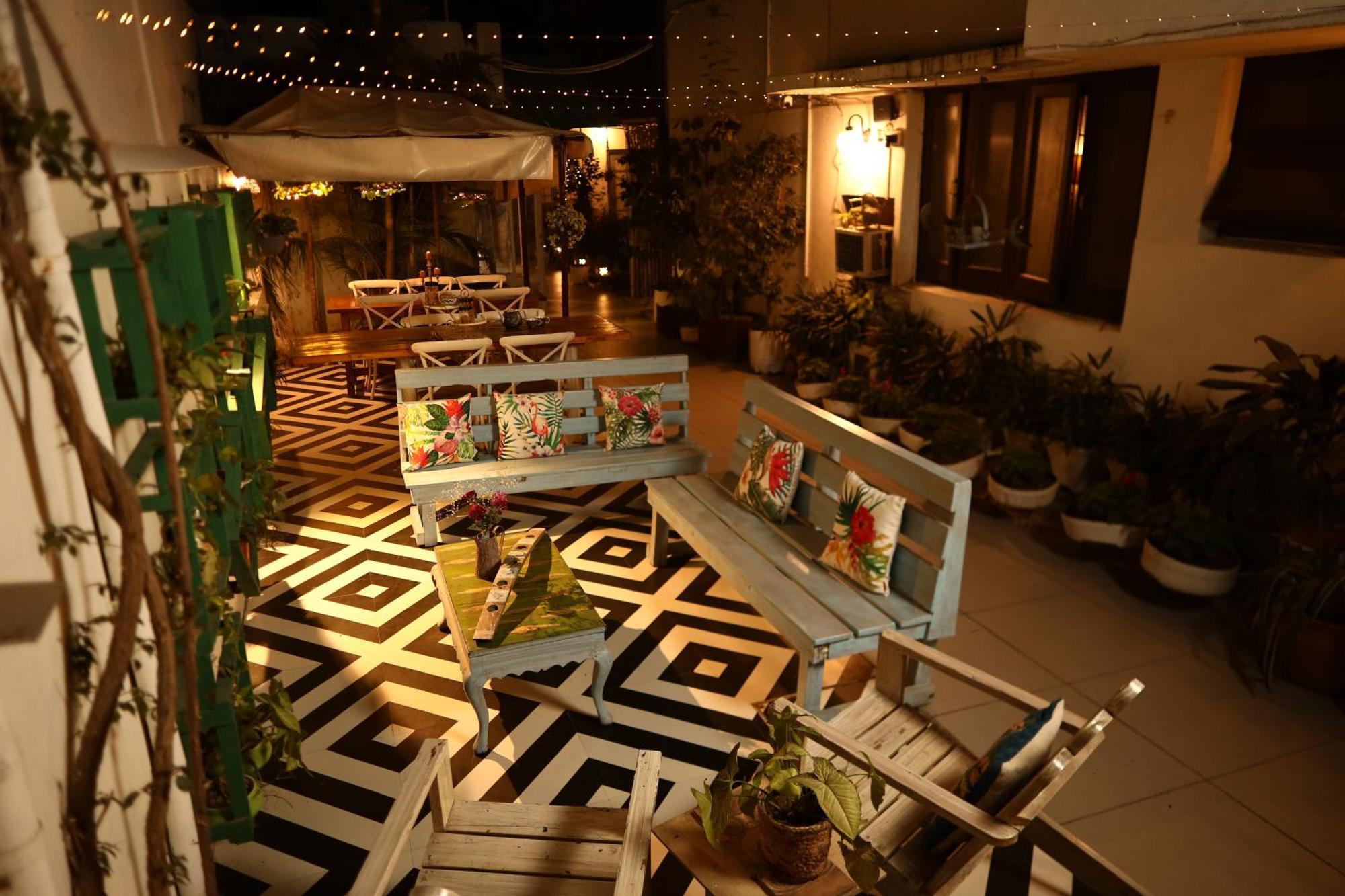 The Bougainvillea Bed & Breakfast อัมริตสา ภายนอก รูปภาพ