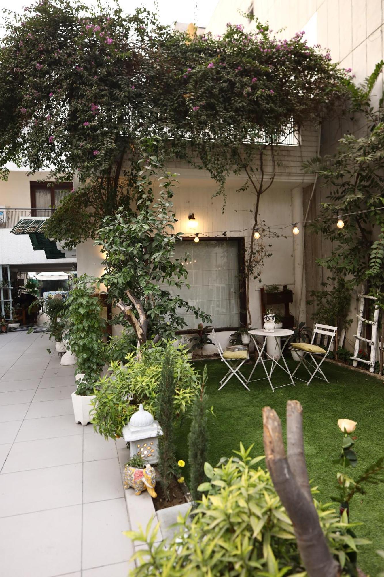 The Bougainvillea Bed & Breakfast อัมริตสา ภายนอก รูปภาพ