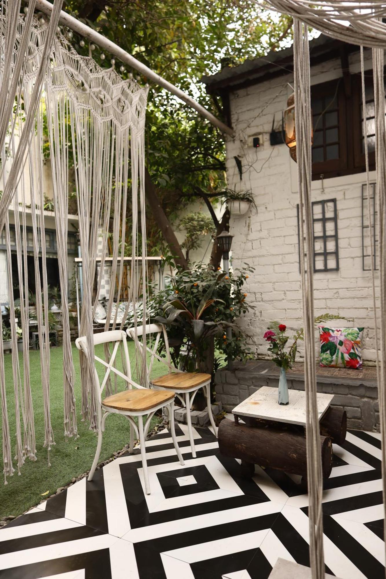 The Bougainvillea Bed & Breakfast อัมริตสา ภายนอก รูปภาพ