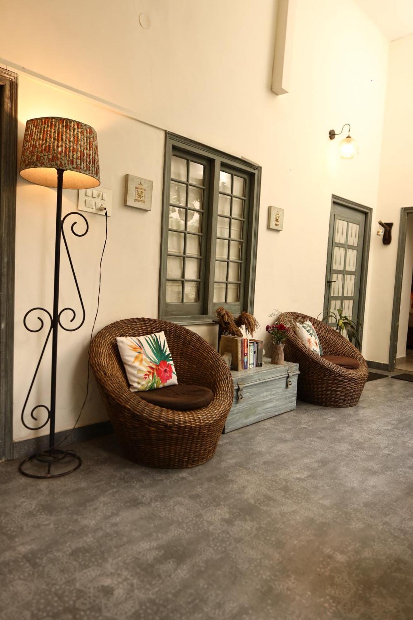 The Bougainvillea Bed & Breakfast อัมริตสา ภายนอก รูปภาพ